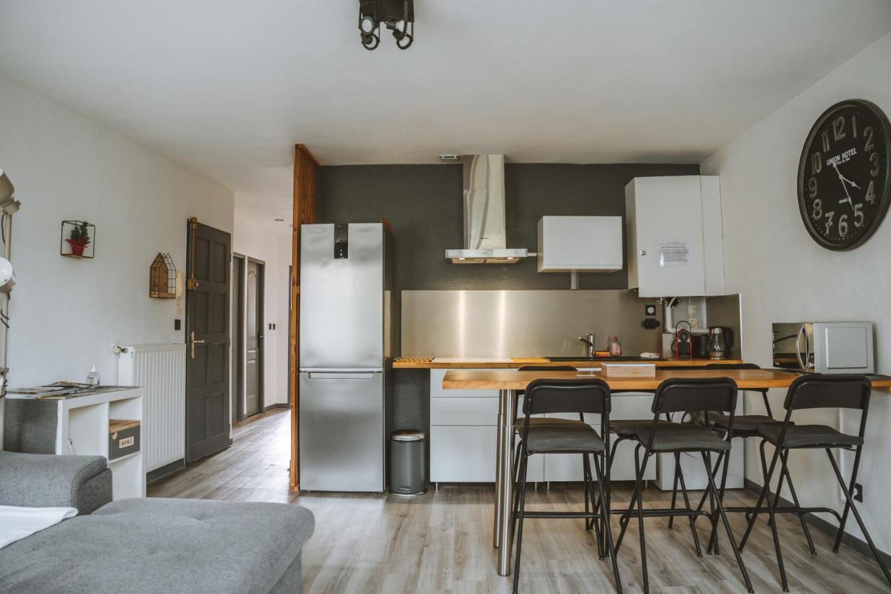 Le Dromardechois - Gite Meuble 6 Personnes Tournon Sur Rhone - Ecolodgite Exterior photo